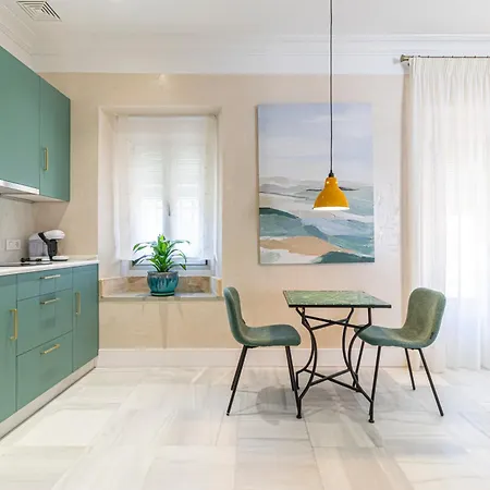 Apartamento La Casa De La Plaza Del Arroyo - Traditional Luxury In Jerez